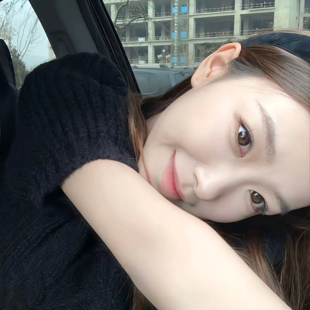 赖猫的狮子倒影